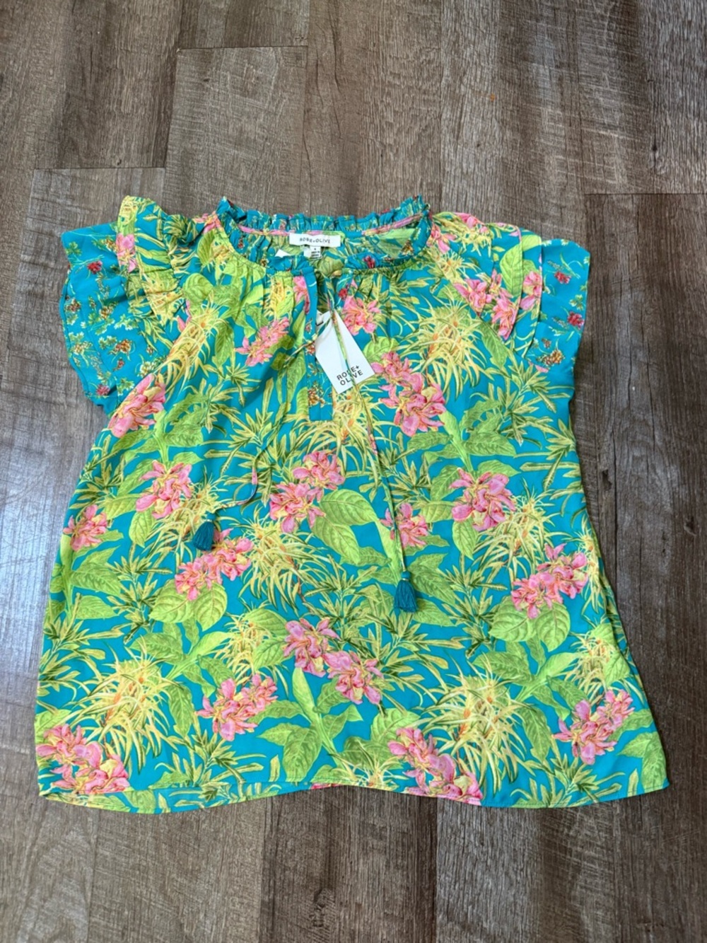 Rose & Olive Aqua Tropical Floral Tassel V-Neck Blouse - Picture 3 of 14